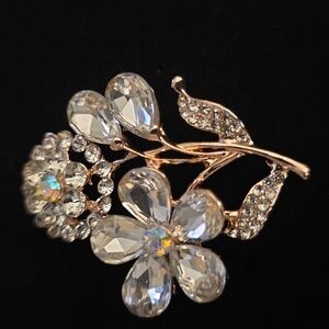 RUBY LANE Vintage Clear  Crystal Flower Brooch